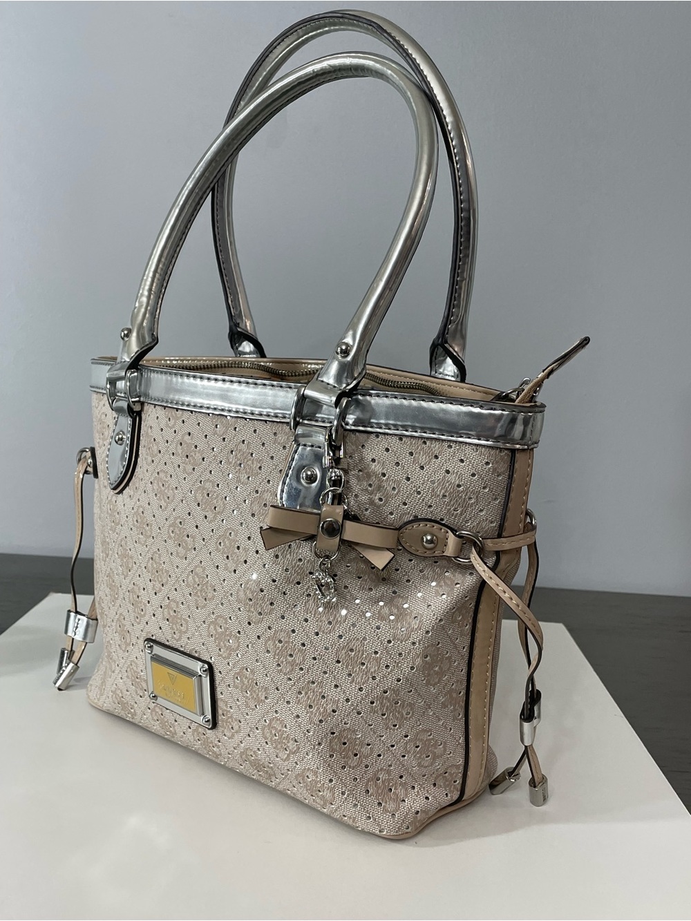 Guess Beige and Silver Tote Handbag - Designer-Inspired Women Bag - Picture 2 of 13
